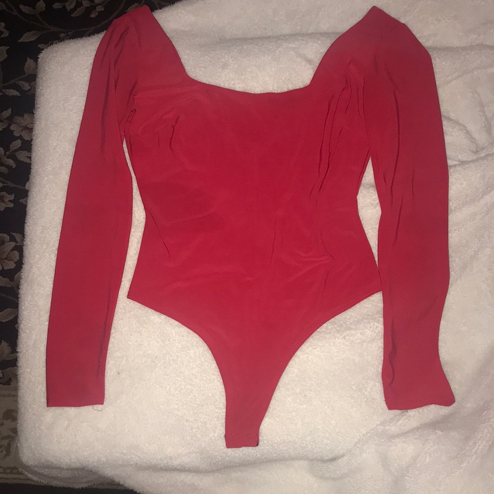 Fashion Nova  Body Suit 🍒🍓